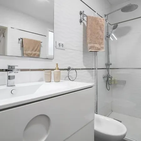 Alma ,6 Paxs ,wifi , Playa Canteras, Ocio