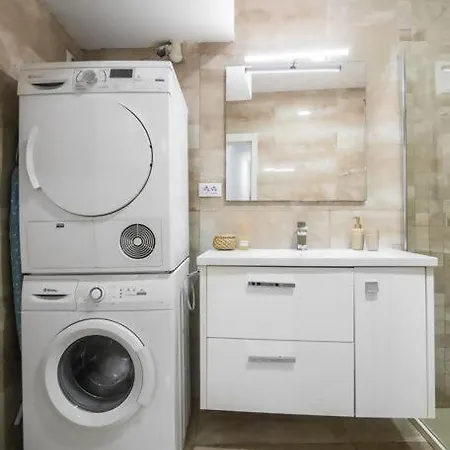 Alma ,6 Paxs ,wifi , Playa Canteras, Ocio Apartment