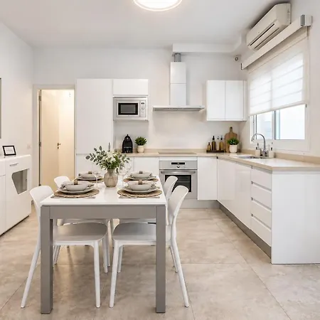 Apartamento Alma ,6 Paxs ,wifi , Playa Canteras, Ocio Las Palmas de Gran Canaria