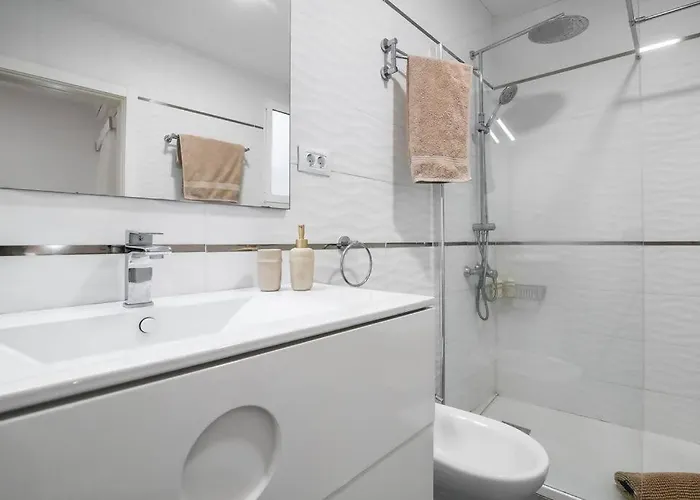 Alma ,6 Paxs ,wifi , Playa Canteras, Ocio