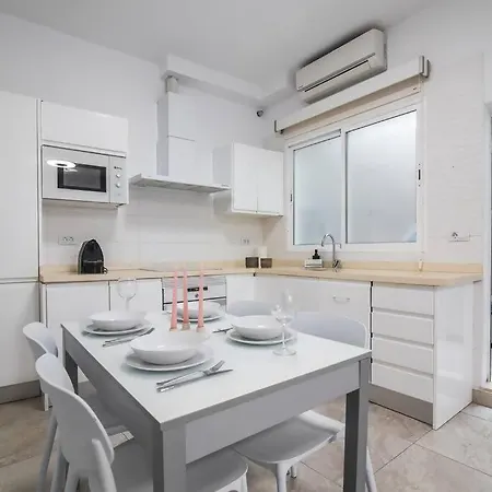 Alma ,6 Paxs ,wifi , Playa Canteras, Ocio Appartamento *